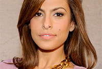 Eva-mendes-does-pastels-side